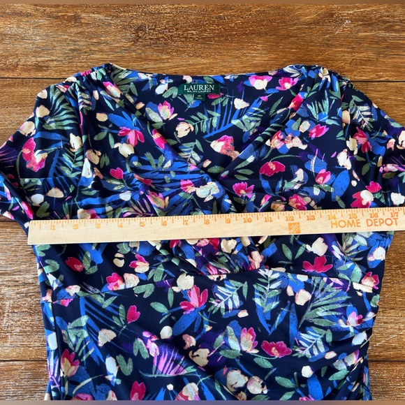 Lauren Ralph Lauren Size 10 Sheath Dress Black Floral Botanical Surplice V Neck - Picture 9 of 14